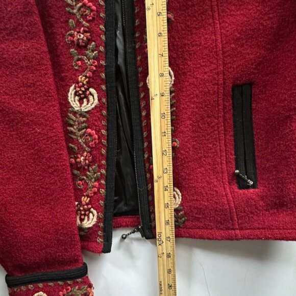 Red Christmas Tree Sweater Tunic, Embroidered,   Tiara International Size L - Picture 15 of 15